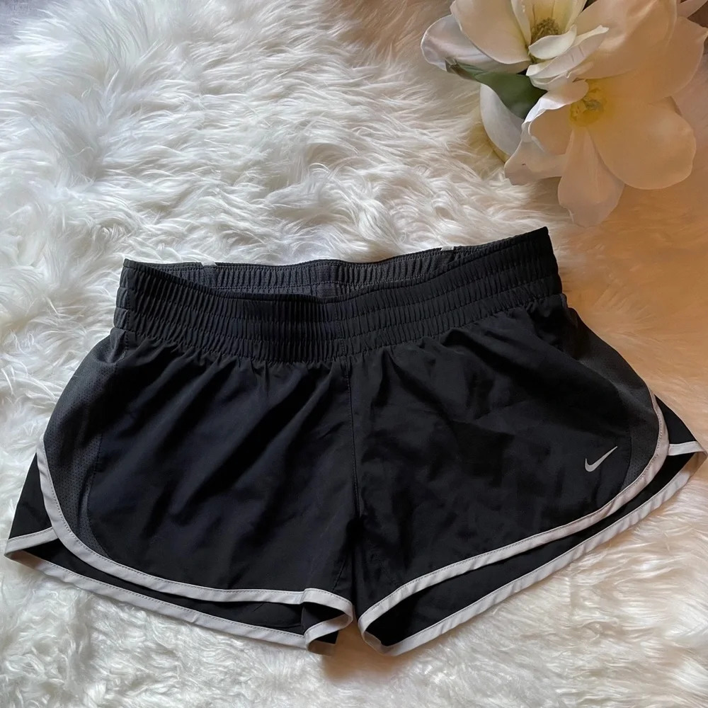 Nike‎ Womens Black & White Dri Fit Elastic Waist